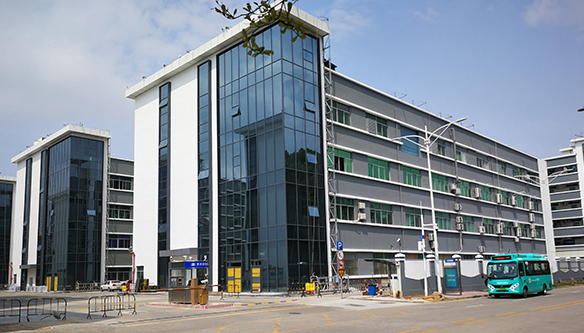 应城智慧园区幕墙维修